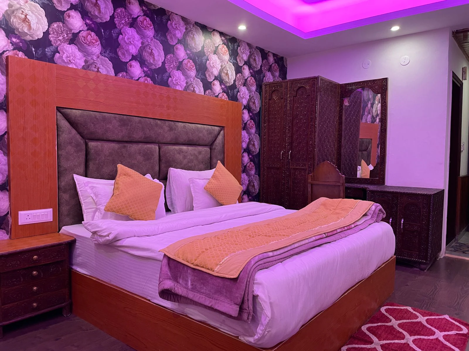 VK Group of Hotels , Amritsar