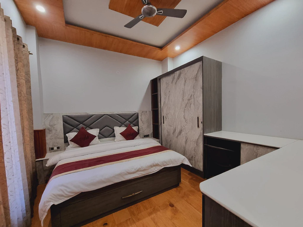 Cedar House, Dalhousie