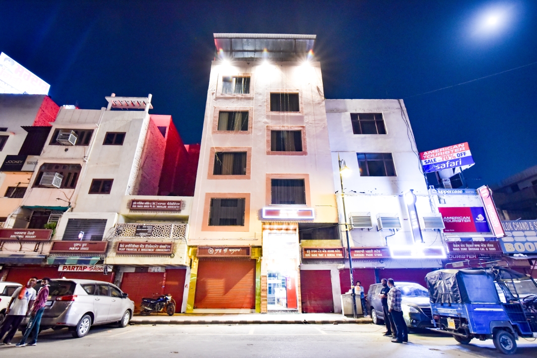 Hotel Crown, Amritsar