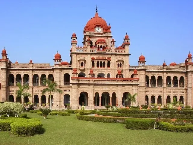 Khalsa College