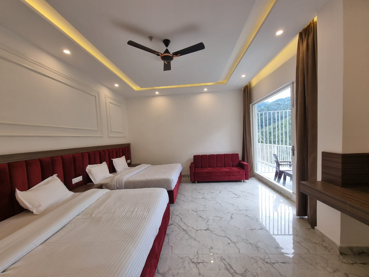 Hotel Luxe Vista, Dalhousie