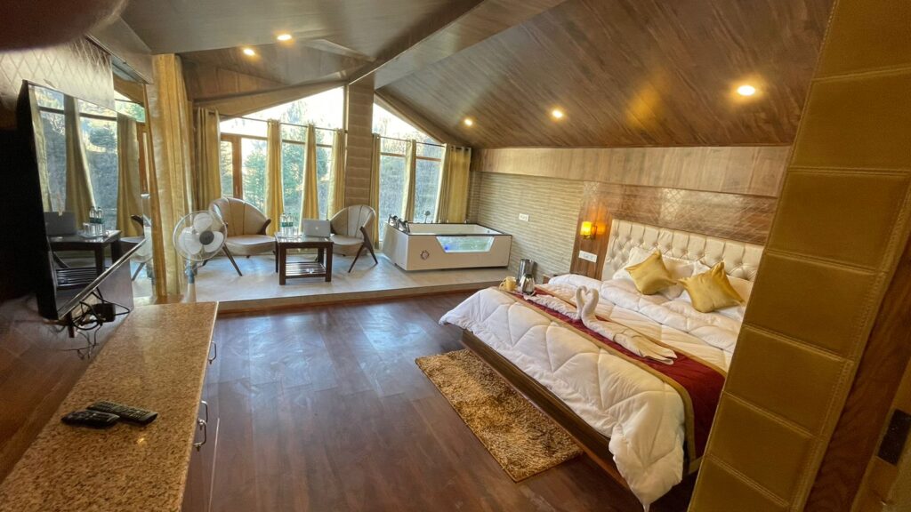 King Hills Villa, Manali