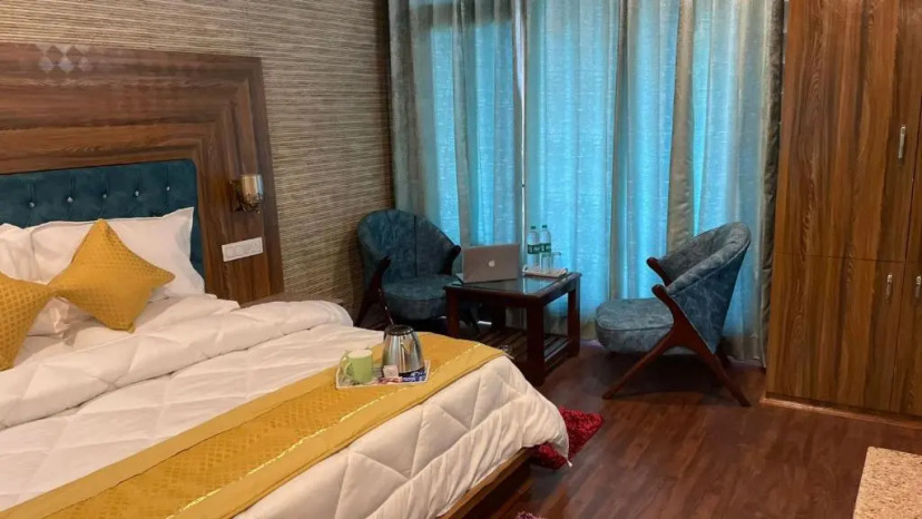 King Hills Villa, Manali